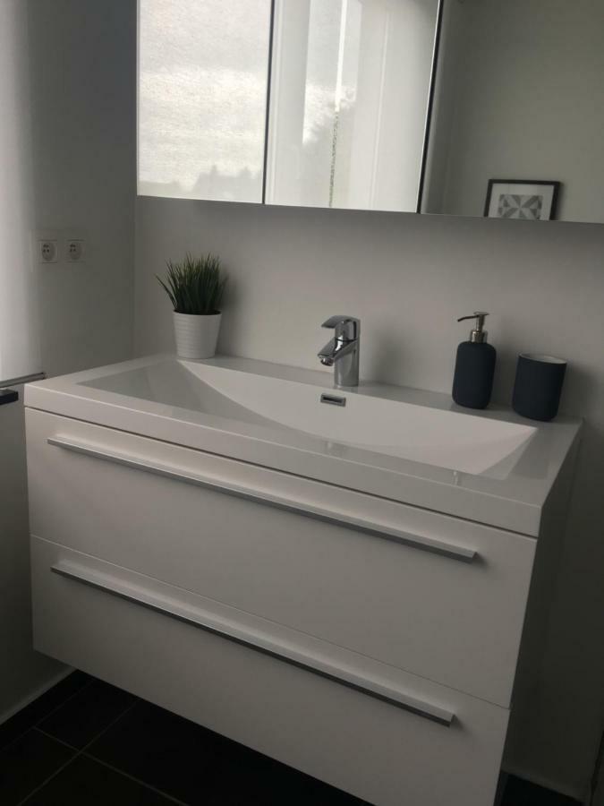 Living5 Apartment Herve Luaran gambar
